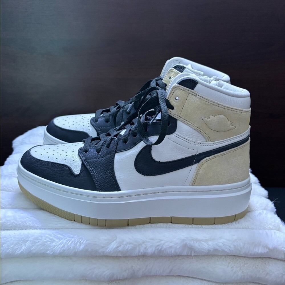 women's size 12 air jordan 1 elevate high team gold sneakers casual shoes